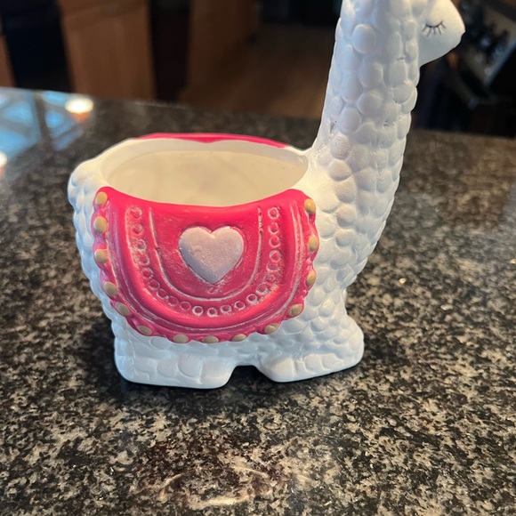 LLAMA PLANTER, ceramic in excellent condition. - Picture 8 of 12